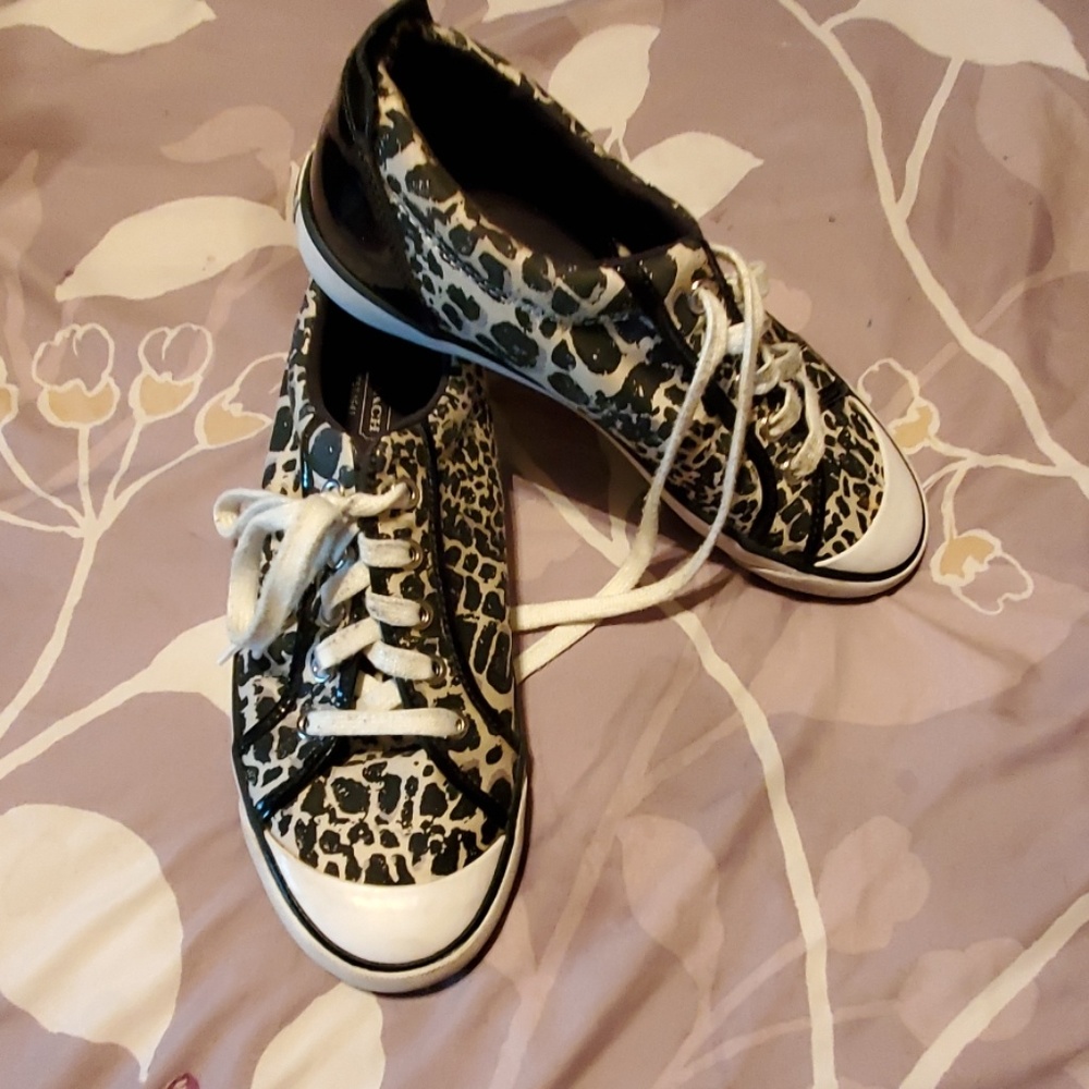 Coach tennis shoes. Size 8.5.
